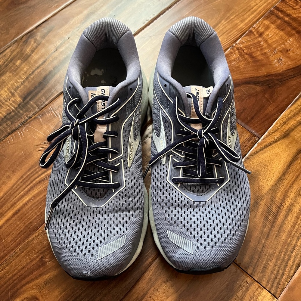 Brooks [Ghost 12 Style] Running Shoes, Womens Size 10